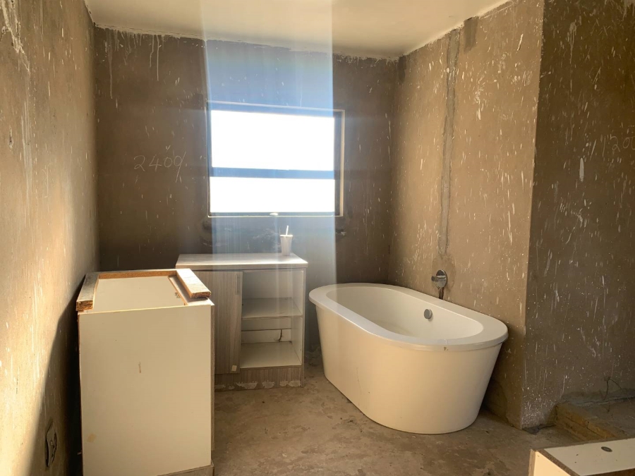 4 Bedroom Property for Sale in Bayswater Free State